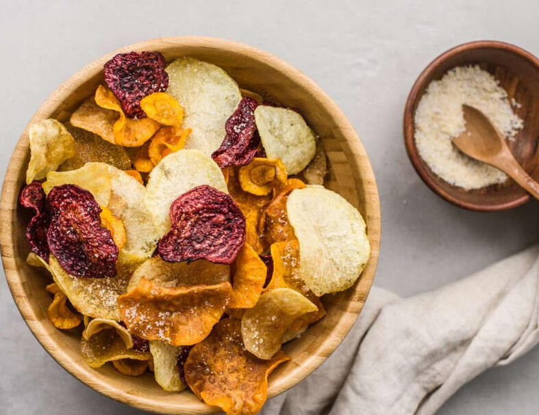 Magical Root Chips These Crispy, golden-thin slices of enchanted root crisps restore a bit of energy and focus, offering earthy warmth and a touch of forest-born magic with every bite.