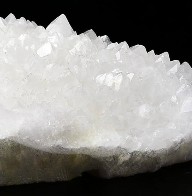White Crystal Peace, purity, higher consciousness, cleansing, divine connection.