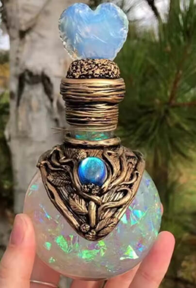 Elixir of the Luminous Mind (Mind) This potion sharpens the mind with cosmic clarity, granting hours of effortless insight, boundless understanding, and heightened intellect.